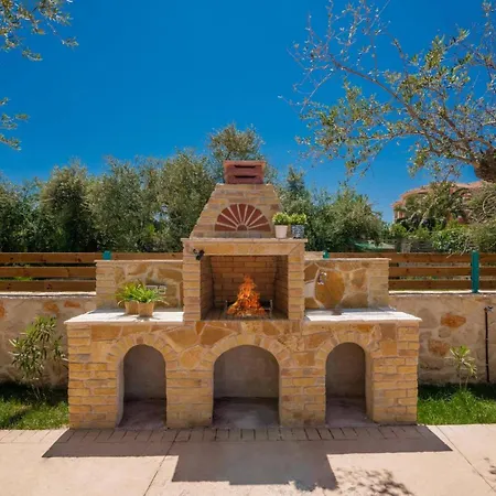 Adelasia By * Λιθακιά