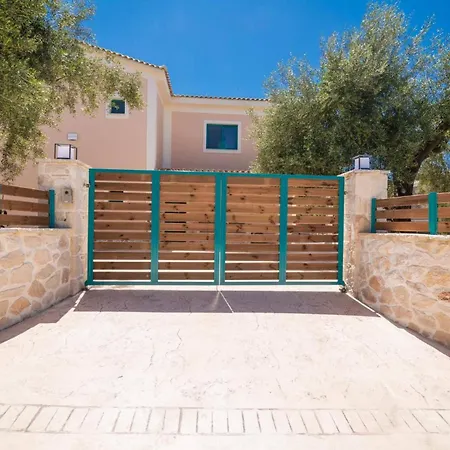 Adelasia By Βίλα