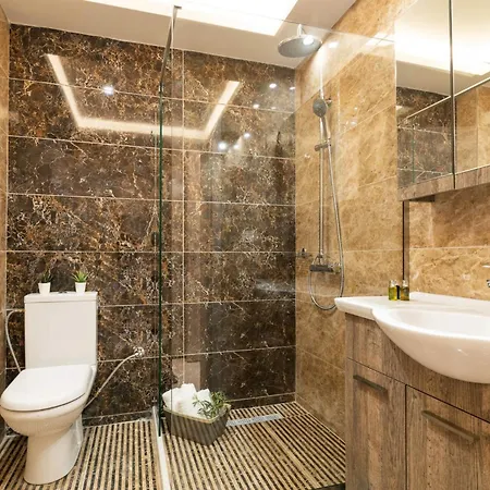 Villa Adelasia By