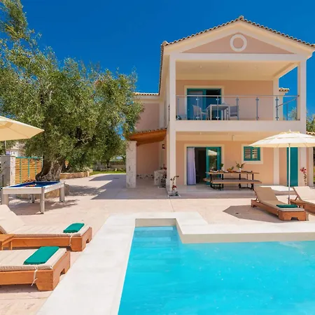 Villa Adelasia By