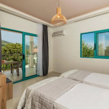 Villa Adelasia By